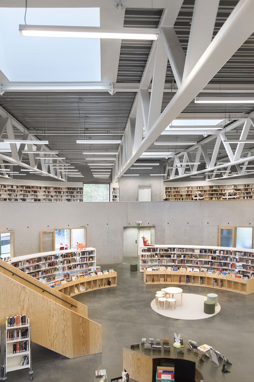 Public Library and Concert Hall in Lubbeek